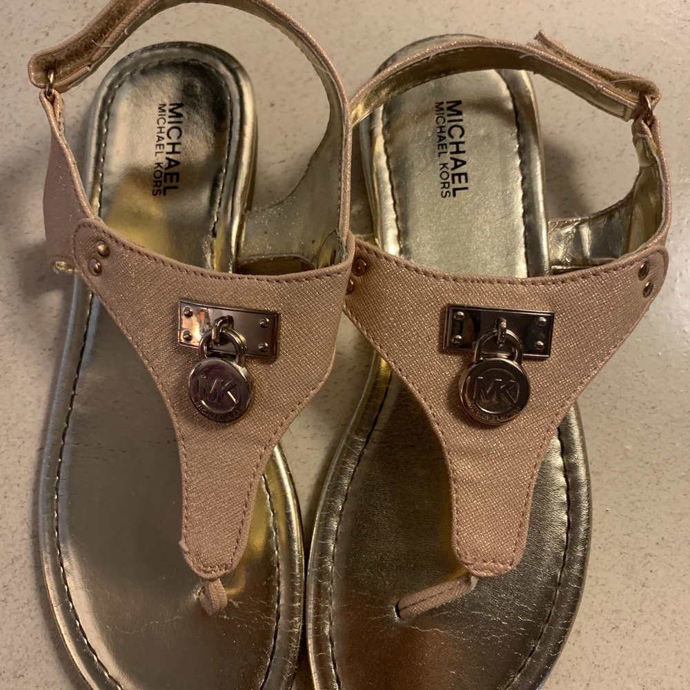 Shoes bundle - Picture 6 of 8